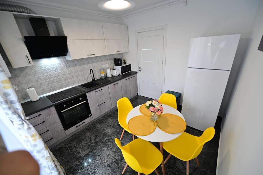 Apartmán Flh - Just 5 Şelimbăr Exteriér fotografie